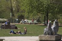 Dateiname=Berlin-Prenzlauer-Berg-Mauerpark-20070413-07.jpg
Dateigröße=256KB
Abmessungen: 880x591
hinzugefügt am: 04. Januar 2016 Berlin-Prenzlauer-Berg-Mauerpark-20070413-07.jpg