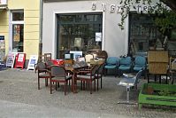 Dateiname=Berlin-Prenzlauer-Berg-Oderberger-20050422-30.jpg
Dateigröße=217KB
Abmessungen: 880x586
hinzugefügt am: 04. Januar 2016 Berlin-Prenzlauer-Berg-Oderberger-20050422-30.jpg
