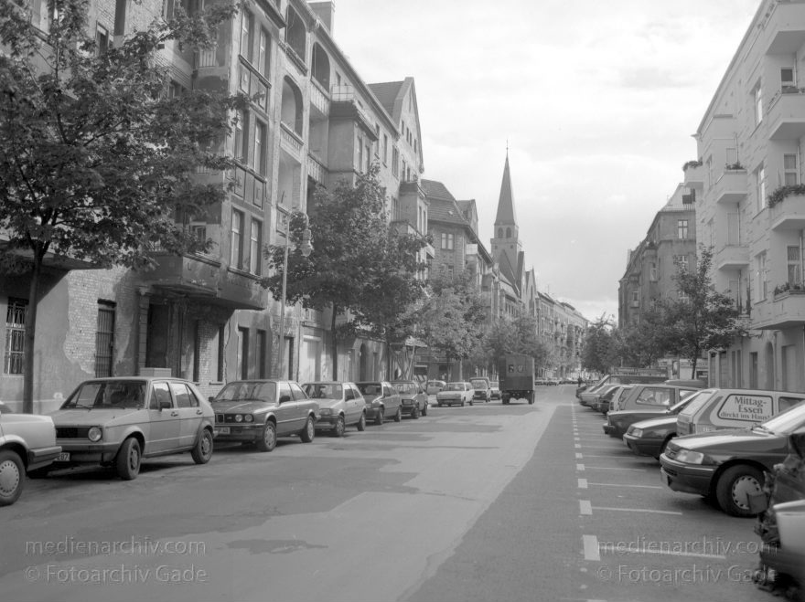 Berlin. Prenzlauer Berg
September 1993. Berlin. Prenzlauer Berg
Schlüsselwörter: Deutschland;Germany;Pankow;Berlin;Prenzlauer Berg