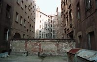 Dateiname=Berlin-Prenzlauer-Berg-19910921-06.jpg
Dateigröße=206KB
Abmessungen: 880x570
hinzugefügt am: 04. Januar 2016 Berlin-Prenzlauer-Berg-19910921-06.jpg