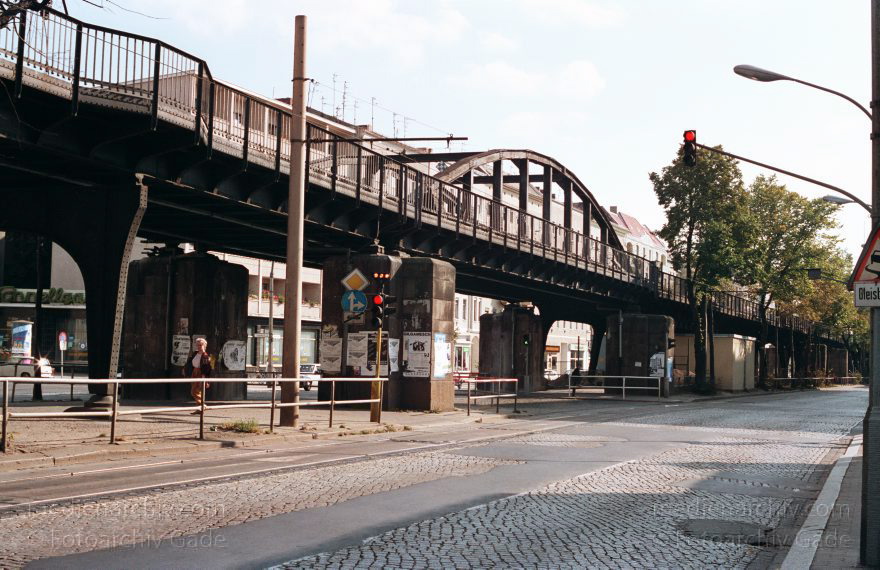 Berlin. Prenzlauer Berg. Schönhauser Allee
21. September 1991. Berlin. Prenzlauer Berg. Schönhauser Allee
Schlüsselwörter: Berlin;Deutschland;Germany;Pankow;Prenzlauer Berg;1991;Schönhauser Allee
