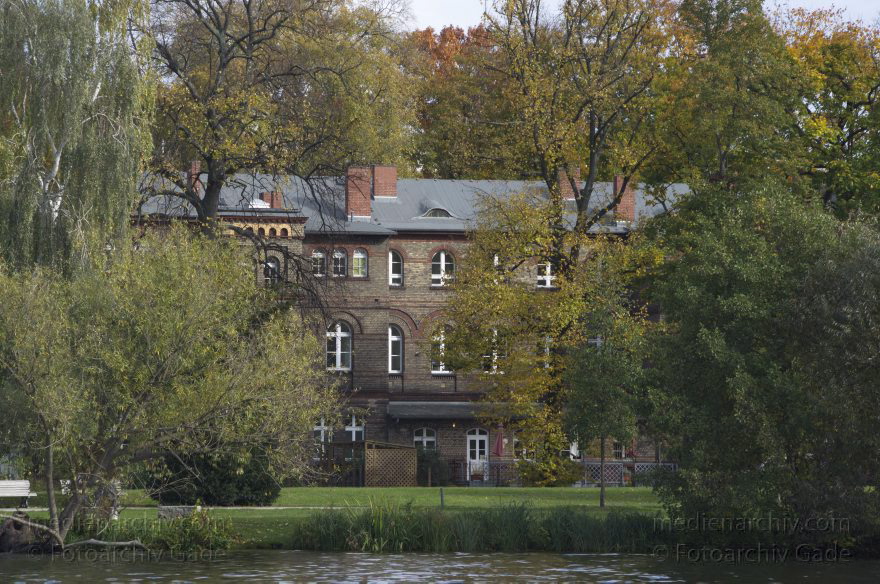 Berlin. Havel. Insel Eiswerder
19. 10. 2013. Berlin. Spandau. Hakenfelde. Fluss Havel. Insel Eiswerder
Schlüsselwörter: Berlin;Eiswerder;Fluss;Germany;Hakenfelde;Havel;Insel;2013;Spandau