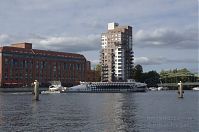 Dateiname=Berlin-Spandau-Havel-obere-20120923-127.jpg
Dateigröße=179KB
Abmessungen: 880x584
hinzugefügt am: 04. Januar 2016 Berlin-Spandau-Havel-obere-20120923-127.jpg