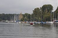 Dateiname=Berlin-Spandau-Havel-untere-20110927-166.jpg
Dateigröße=180KB
Abmessungen: 880x584
hinzugefügt am: 04. Januar 2016 Berlin-Spandau-Havel-untere-20110927-166.jpg