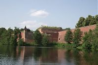 Dateiname=Berlin-Spandau-Zitadelle-20120630-085.jpg
Dateigröße=176KB
Abmessungen: 880x584
hinzugefügt am: 04. Januar 2016 Berlin-Spandau-Zitadelle-20120630-085.jpg