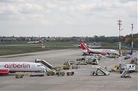 Dateiname=Berlin-Tegel-Airport-20120423-144.jpg
Dateigröße=161KB
Abmessungen: 880x584
hinzugefügt am: 04. Januar 2016 Berlin-Tegel-Airport-20120423-144.jpg