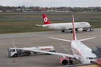 Dateiname=Berlin-Tegel-Airport-20120423-179.jpg
Dateigröße=171KB
Abmessungen: 880x584
hinzugefügt am: 04. Januar 2016 Berlin-Tegel-Airport-20120423-179.jpg