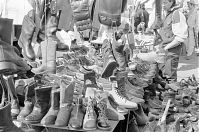 Dateiname=Berlin-Tiergarten-Krempelmarkt-Flohmarkt-198904-206.jpg
Dateigröße=234KB
Abmessungen: 880x585
hinzugefügt am: 04. Januar 2016 Berlin-Tiergarten-Krempelmarkt-Flohmarkt-198904-206.jpg