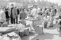 Berlin-Tiergarten-Krempelmarkt-Flohmarkt-198904-208.jpg