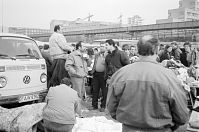Dateiname=Berlin-Tiergarten-Krempelmarkt-Flohmarkt-198912-220.jpg
Dateigröße=163KB
Abmessungen: 880x585
hinzugefügt am: 04. Januar 2016 Berlin-Tiergarten-Krempelmarkt-Flohmarkt-198912-220.jpg