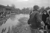 Dateiname=Berlin-Tiergarten-Krempelmarkt-Flohmarkt-198912-226.jpg
Dateigröße=164KB
Abmessungen: 880x585
hinzugefügt am: 04. Januar 2016 Berlin-Tiergarten-Krempelmarkt-Flohmarkt-198912-226.jpg