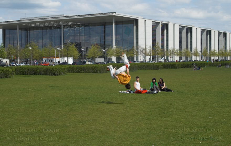 Berlin. Mitte. Tiergarten. Bundestag
4. 5. 2008. Berlin. Mitte. Tiergarten. Bundestag
Schlüsselwörter: Berlin;Bundestag;Deutschland;Germany;Mitte;2008;Tiergarten