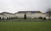 Dateiname=Berlin-Mitte-Tiergarten-Bellevue-20130106-179.jpg
Dateigröße=128KB
Abmessungen: 880x529
hinzugefügt am: 04. Januar 2016 Berlin-Mitte-Tiergarten-Bellevue-20130106-179.jpg