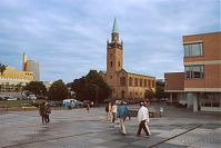 Dateiname=Berlin-Mitte-Tiergarten-Kulturforum-19980614-8.jpg
Dateigröße=152KB
Abmessungen: 880x588
hinzugefügt am: 04. Januar 2016 Berlin-Mitte-Tiergarten-Kulturforum-19980614-8.jpg