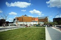 Dateiname=Berlin-Mitte-Tiergarten-Kulturforum-199905-02.jpg
Dateigröße=220KB
Abmessungen: 880x584
hinzugefügt am: 04. Januar 2016 Berlin-Mitte-Tiergarten-Kulturforum-199905-02.jpg