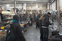 Berlin-Treptow-Flohmarkt-20100221-013.jpg