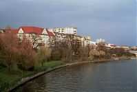 Dateiname=Berlin-Wedding-Nordufer-20010520-78.jpg
Dateigröße=191KB
Abmessungen: 880x592
hinzugefügt am: 04. Januar 2016 Berlin-Wedding-Nordufer-20010520-78.jpg