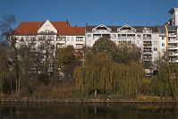 Dateiname=Berlin-Wedding-Nordufer-20051106-33.jpg
Dateigröße=243KB
Abmessungen: 880x586
hinzugefügt am: 04. Januar 2016 Berlin-Wedding-Nordufer-20051106-33.jpg