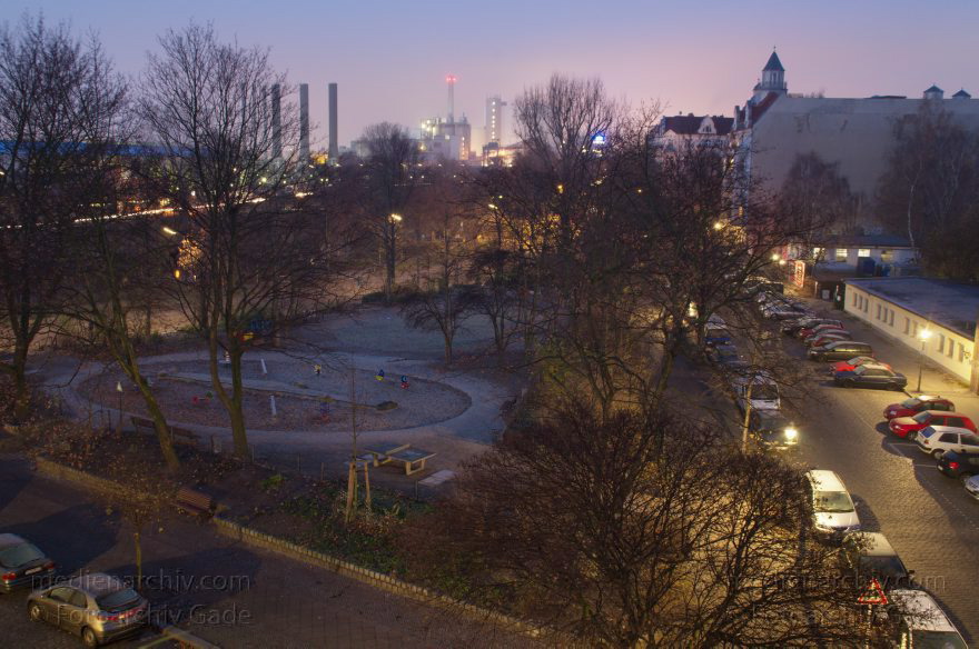 Berlin. Wedding. Früh morgens vor dem Hellwerden. Pekinger Platz
23. 11. 2012. Berlin. Mitte. Wedding. Früh morgens vor dem Hellwerden. Pekinger Platz
Schlüsselwörter: Berlin;Germany;Mitte;Pekinger Platz;2012;Wedding