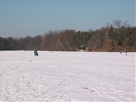 Dateiname=Berlin-Wedding-Rehberge-Ploetzensee-20030216-20.jpg
Dateigröße=164KB
Abmessungen: 880x661
hinzugefügt am: 04. Januar 2016 Berlin-Wedding-Rehberge-Ploetzensee-20030216-20.jpg