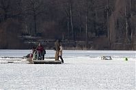 Dateiname=Berlin-Wedding-Rehberge-Ploetzensee-20120208-064.jpg
Dateigröße=192KB
Abmessungen: 880x584
hinzugefügt am: 04. Januar 2016 Berlin-Wedding-Rehberge-Ploetzensee-20120208-064.jpg