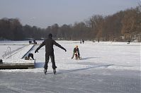 Dateiname=Berlin-Wedding-Rehberge-Ploetzensee-20130126-114.jpg
Dateigröße=169KB
Abmessungen: 880x584
hinzugefügt am: 04. Januar 2016 Berlin-Wedding-Rehberge-Ploetzensee-20130126-114.jpg