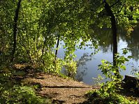 Dateiname=Berlin-Wedding-Rehberge-Ploetzensee-20041009-04a.jpg
Dateigröße=494KB
Abmessungen: 880x661
hinzugefügt am: 04. Januar 2016 Berlin-Wedding-Rehberge-Ploetzensee-20041009-04a.jpg