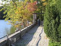Dateiname=Berlin-Wedding-Rehberge-Ploetzensee-20041009-33a.jpg
Dateigröße=452KB
Abmessungen: 880x661
hinzugefügt am: 04. Januar 2016 Berlin-Wedding-Rehberge-Ploetzensee-20041009-33a.jpg