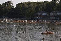Dateiname=Berlin-Wedding-Rehberge-Ploetzensee-20050823-38a.jpg
Dateigröße=242KB
Abmessungen: 880x586
hinzugefügt am: 04. Januar 2016 Berlin-Wedding-Rehberge-Ploetzensee-20050823-38a.jpg