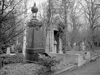 Berlin-Weissensee-Juedischer-Friedhof-19920105-40.jpg