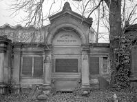 Berlin-Weissensee-Juedischer-Friedhof-19920105-54.jpg