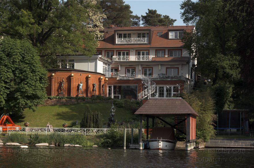 Berlin. Zehlendorf. Wannsee. Kleiner Wannsee
22. 5. 2011. Berlin. Zehlendorf. Wannsee. Kleiner Wannsee
Schlüsselwörter: Berlin;Deutschland;Germany;Kleiner Wannsee;Wannsee;2011;Zehlendorf
