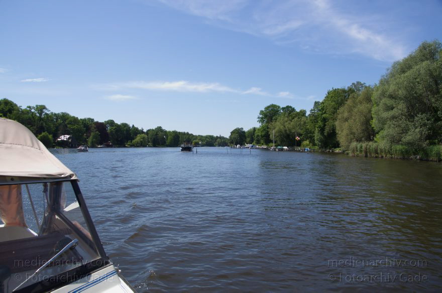 Berlin. Zehlendorf. Wannsee. Kleiner Wannsee
26. 5. 2012. Berlin. Zehlendorf. Wannsee. Kleiner Wannsee
Schlüsselwörter: Berlin;Deutschland;Germany;Kleiner Wannsee;Wannsee;2012;Zehlendorf