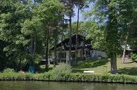 Dateiname=Berlin-Zehlendorf-Wannsee-Kleiner-20120526-017.jpg
Dateigröße=329KB
Abmessungen: 880x584
hinzugefügt am: 04. Januar 2016 Berlin-Zehlendorf-Wannsee-Kleiner-20120526-017.jpg
