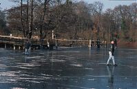 Dateiname=Berlin-Zehlendorf-Wannsee-Pfaueninsel-199601-22.jpg
Dateigröße=243KB
Abmessungen: 880x573
hinzugefügt am: 04. Januar 2016 Berlin-Zehlendorf-Wannsee-Pfaueninsel-199601-22.jpg