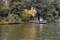 Dateiname=Berlin-Zehlendorf-Wannsee-Pfaueninsel-20020829-18.jpg
Dateigröße=304KB
Abmessungen: 880x586
hinzugefügt am: 04. Januar 2016 Berlin-Zehlendorf-Wannsee-Pfaueninsel-20020829-18.jpg