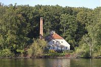 Dateiname=Berlin-Zehlendorf-Wannsee-Pfaueninsel-20111002-655.jpg
Dateigröße=347KB
Abmessungen: 880x584
hinzugefügt am: 04. Januar 2016 Berlin-Zehlendorf-Wannsee-Pfaueninsel-20111002-655.jpg