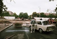 Berliner-Mauer-Mitte-Bernauer-Strasse-19900615-266.jpg