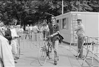 Dateiname=Berliner-Mauer-Mitte-beim-Brandenburger-Tor-19900511-28.jpg
Dateigröße=231KB
Abmessungen: 880x599
hinzugefügt am: 04. Januar 2016 Berliner-Mauer-Mitte-beim-Brandenburger-Tor-19900511-28.jpg