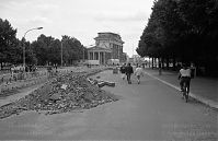 Dateiname=Berliner-Mauer-Mitte-beim-Brandenburger-Tor-19910602-36.jpg
Dateigröße=185KB
Abmessungen: 880x568
hinzugefügt am: 04. Januar 2016 Berliner-Mauer-Mitte-beim-Brandenburger-Tor-19910602-36.jpg