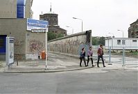 Berliner-Mauer-Mitte-Bethaniendamm-19900616-012.jpg