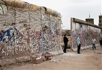 Berliner-Mauer-Mitte-Bethaniendamm-19900616-031.jpg