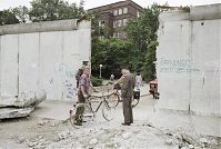Berliner-Mauer-Mitte-Bethaniendamm-19900616-264.jpg
