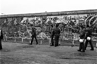 Berliner-Mauer-Potsdamer-Platz-19880607-08.jpg