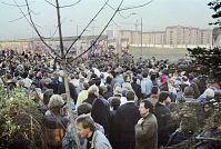 Dateiname=Berliner-Mauer-Potsdamer-Platz-19891112-507.jpg
Dateigröße=265KB
Abmessungen: 880x590
hinzugefügt am: 04. Januar 2016 Berliner-Mauer-Potsdamer-Platz-19891112-507.jpg