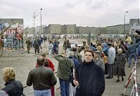 Dateiname=Berliner-Mauer-Potsdamer-Platz-19891114-105.jpg
Dateigröße=200KB
Abmessungen: 880x600
hinzugefügt am: 04. Januar 2016 Berliner-Mauer-Potsdamer-Platz-19891114-105.jpg