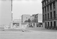 Dateiname=Berliner-Mauer-Mitte-beim-Reichstag-19900511-31.jpg
Dateigröße=158KB
Abmessungen: 880x595
hinzugefügt am: 04. Januar 2016 Berliner-Mauer-Mitte-beim-Reichstag-19900511-31.jpg