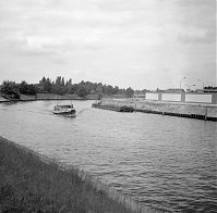 Dateiname=Berliner-Mauer-Mitte-beim-Reichstag-19900527-125.jpg
Dateigröße=251KB
Abmessungen: 880x865
hinzugefügt am: 04. Januar 2016 Berliner-Mauer-Mitte-beim-Reichstag-19900527-125.jpg