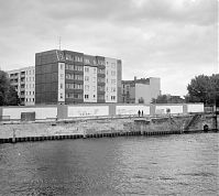 Dateiname=Berliner-Mauer-Mitte-beim-Reichstag-19900527-127.jpg
Dateigröße=251KB
Abmessungen: 880x785
hinzugefügt am: 04. Januar 2016 Berliner-Mauer-Mitte-beim-Reichstag-19900527-127.jpg