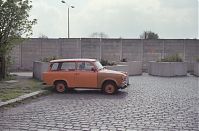 Dateiname=Berliner-Mauer-Treptow-19900416-290.jpg
Dateigröße=196KB
Abmessungen: 880x578
hinzugefügt am: 04. Januar 2016 Berliner-Mauer-Treptow-19900416-290.jpg